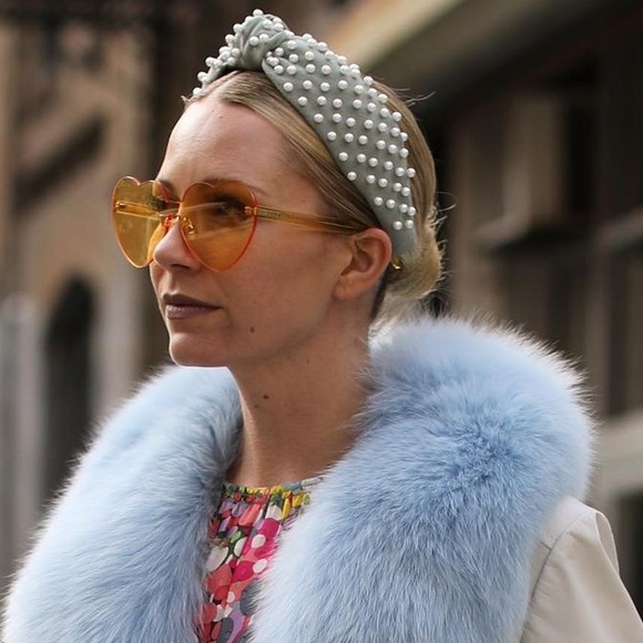 New headband - Picture 2 of 3